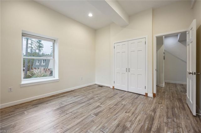 512 Spivey LN, Seaford, VA 23696