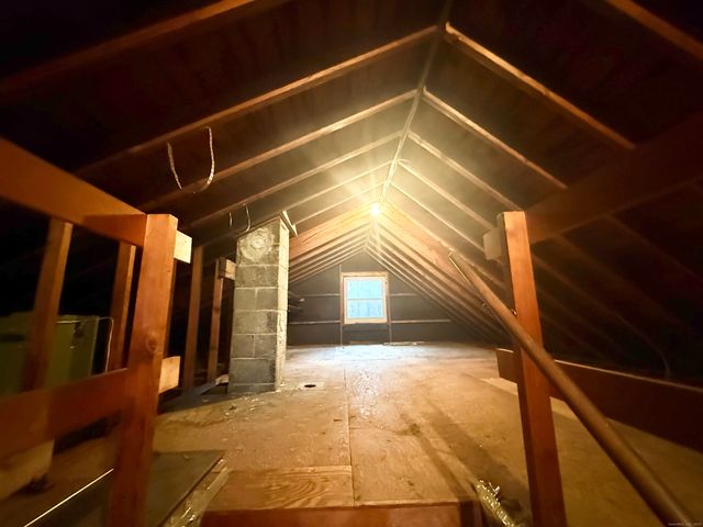 213 Georgetown Road, Weston, CT 06883