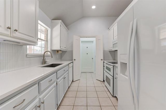 11400 Glade Avenue, Oklahoma City, OK 73162
