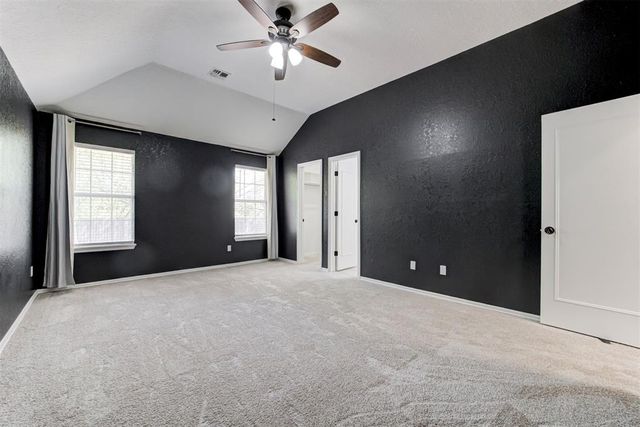 11400 Glade Avenue, Oklahoma City, OK 73162