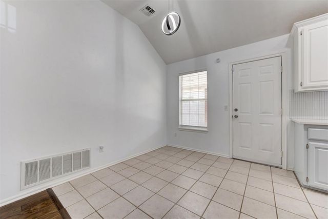 11400 Glade Avenue, Oklahoma City, OK 73162