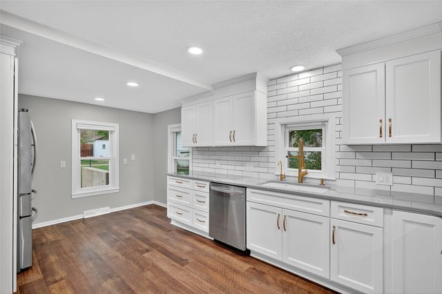 1134 Rapids Street, Adel, IA 50003