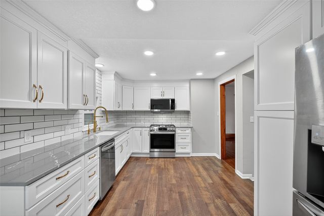 1134 Rapids Street, Adel, IA 50003