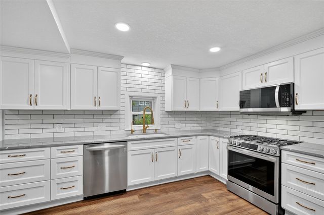 1134 Rapids Street, Adel, IA 50003