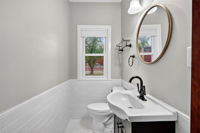 1134 Rapids Street, Adel, IA 50003