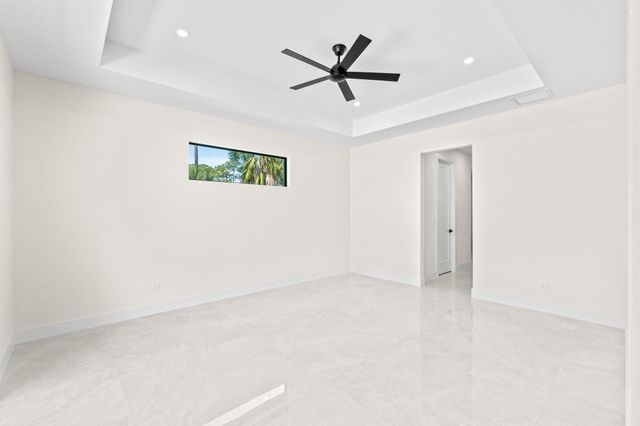 16024 84TH Court N, The Acreage, FL 33470