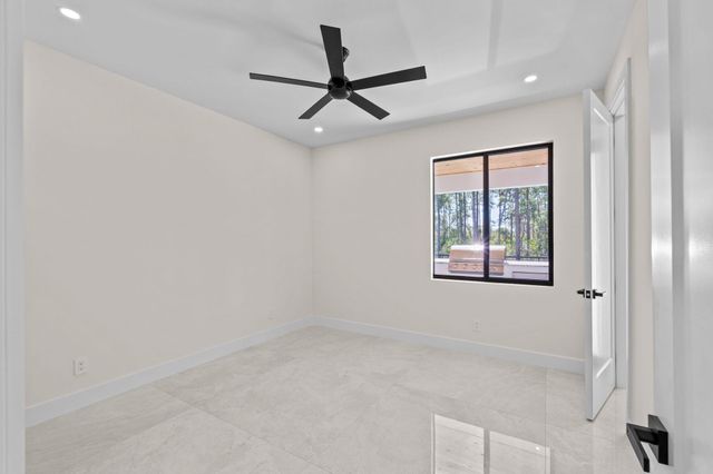 16024 84TH Court N, The Acreage, FL 33470