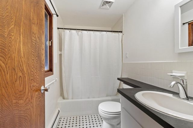 94 Poor Farm Rd, Harvard, MA 01451