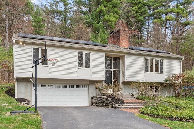 94 Poor Farm Rd, Harvard, MA 01451