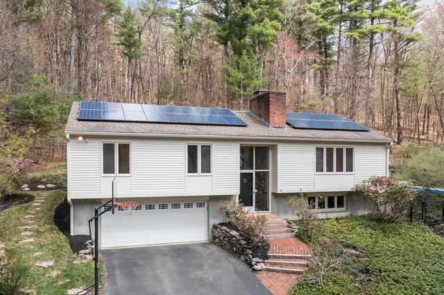 94 Poor Farm Rd, Harvard, MA 01451