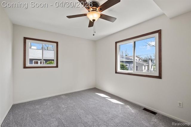 5461 Putnam Drive, West Bloomfield, MI 48323