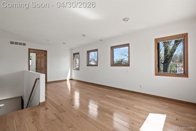 5461 Putnam Drive, West Bloomfield, MI 48323