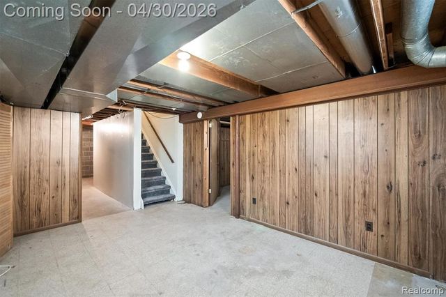 5461 Putnam Drive, West Bloomfield, MI 48323