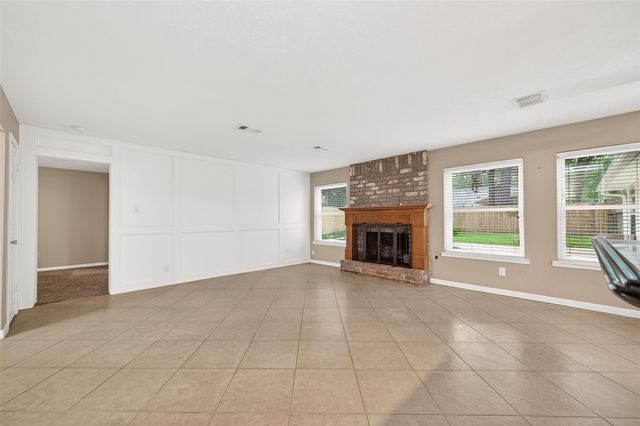 2182 Tree Lane, Houston, TX 77339