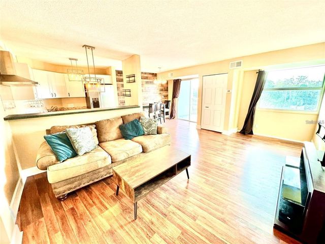 3315 58TH AVENUE S 418, St Petersburg, FL 33712