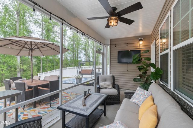 4318 Olde Waverly Way, Fuquay Varina, NC 27526