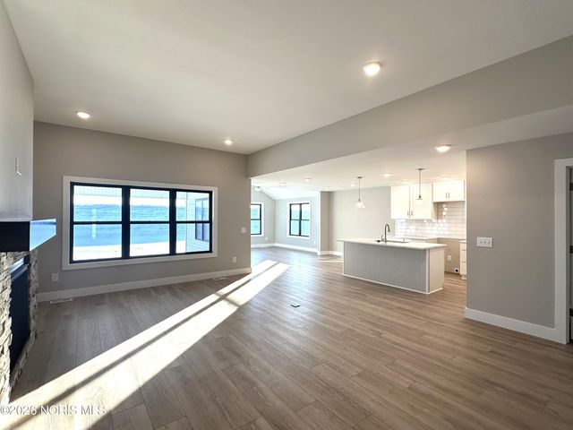 15269 Cypress Drive, Perrysburg, OH 43551