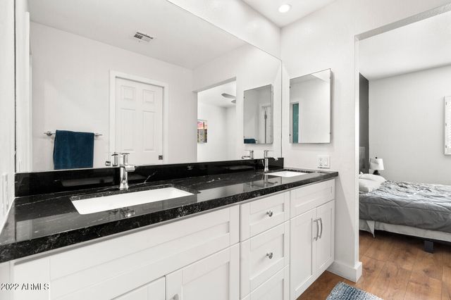 3047 E ROSE Lane, Phoenix, AZ 85016