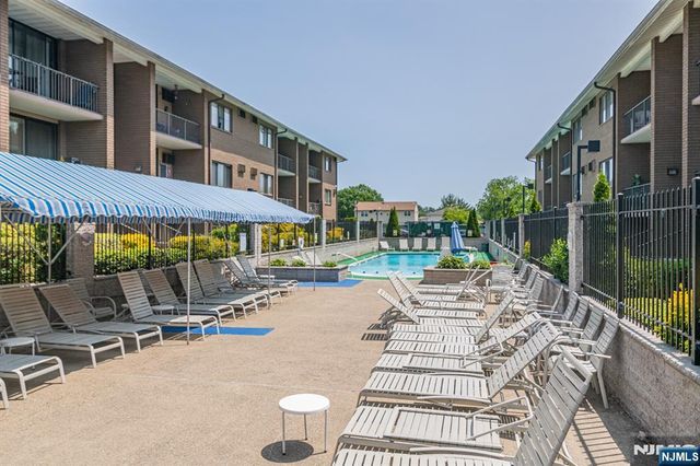 462C Liberty Street 312, Little Ferry, NJ 07643