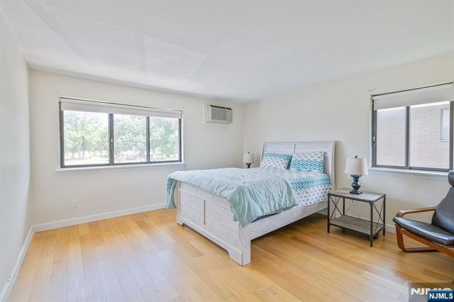 462C Liberty Street 312, Little Ferry, NJ 07643