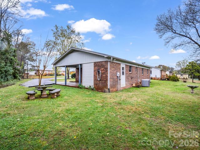 227 Thermal Drive, Forest City, NC 28043