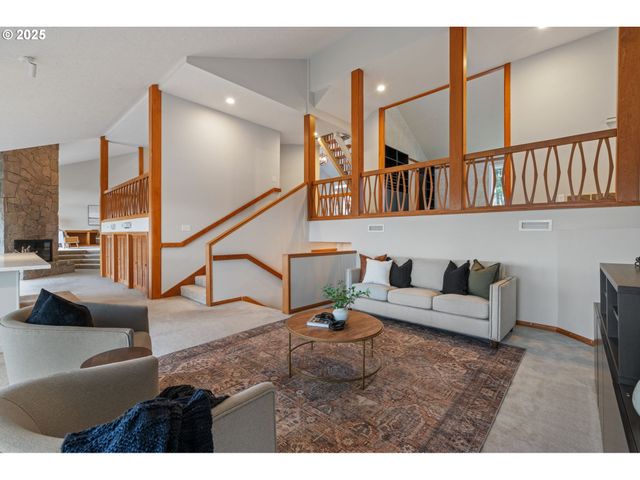 15280 S HOWARDS MILL Rd, Mulino, OR 97042