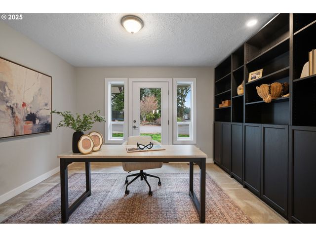 15280 S HOWARDS MILL Rd, Mulino, OR 97042