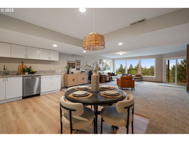 15280 S HOWARDS MILL Rd, Mulino, OR 97042