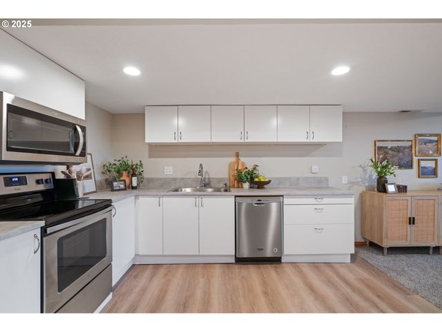 15280 S HOWARDS MILL Rd, Mulino, OR 97042