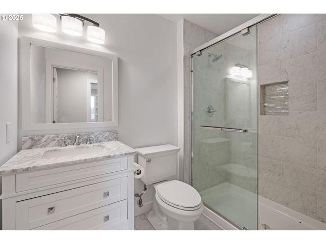 15280 S HOWARDS MILL Rd, Mulino, OR 97042