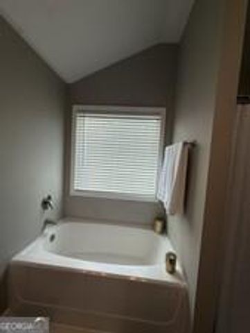 345 Kodiak Road, Carrollton, GA 30117