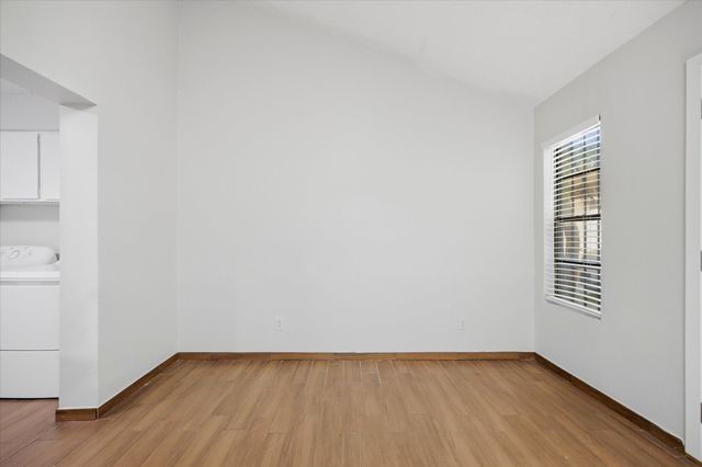 1828 Ridgeview Plaza, Mesquite, TX 75149
