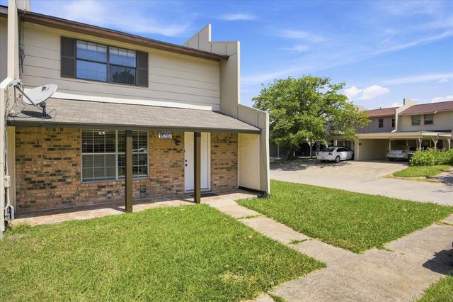 1828 Ridgeview Plaza, Mesquite, TX 75149