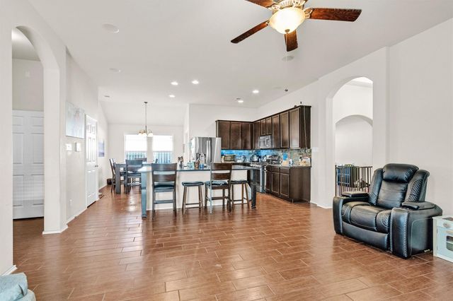 13013 Trail Manor Drive, Pearland, TX 77584