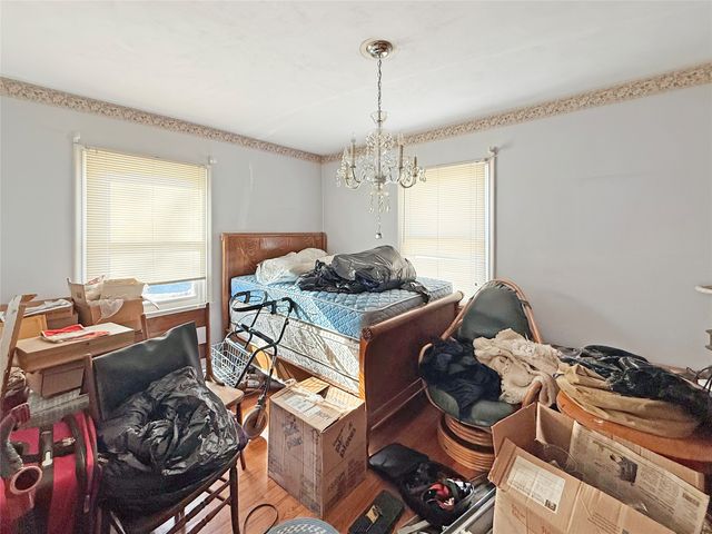 1220 Bell Avenue, Des Moines, IA 50315