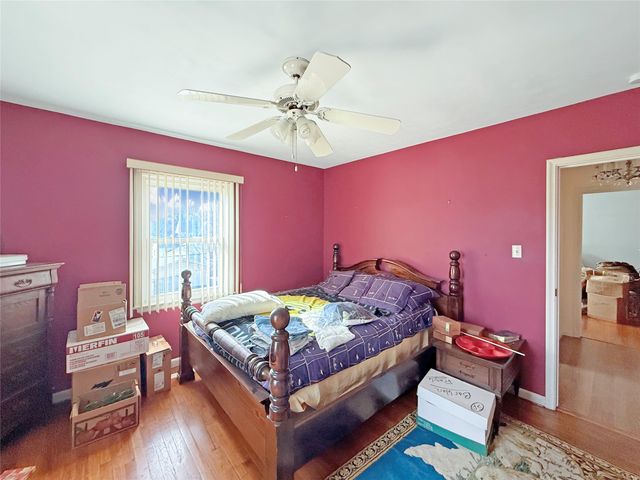 1220 Bell Avenue, Des Moines, IA 50315