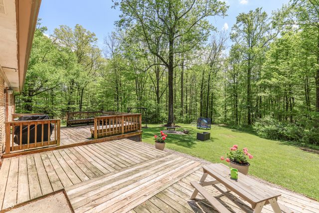 181 W Robertson Road, Morgantown, IN 46160