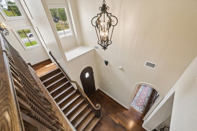 2103 Airline Drive, Friendswood, TX 77546