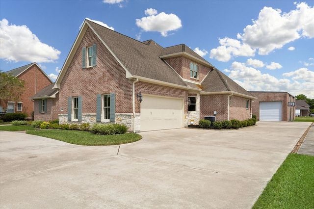 2103 Airline Drive, Friendswood, TX 77546