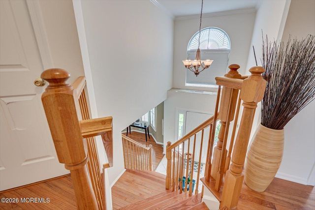 26 Brittany Way, Kendall Park, NJ 08824