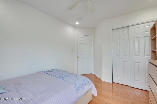 26 Brittany Way, Kendall Park, NJ 08824