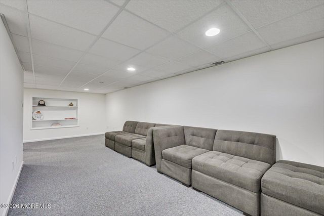 26 Brittany Way, Kendall Park, NJ 08824