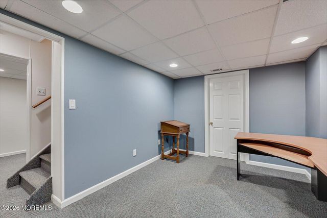 26 Brittany Way, Kendall Park, NJ 08824