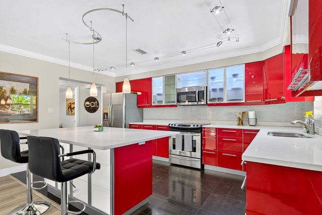 4147 AUGUSTINE AVENUE, Sarasota, FL 34231