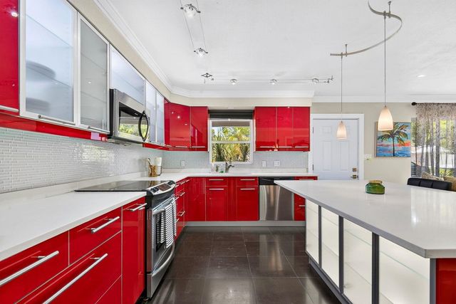 4147 AUGUSTINE AVENUE, Sarasota, FL 34231
