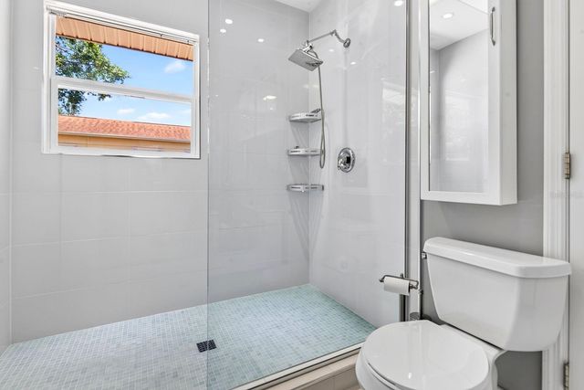4147 AUGUSTINE AVENUE, Sarasota, FL 34231