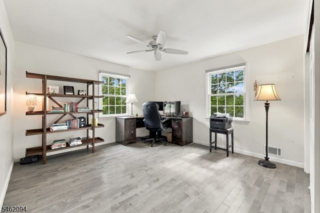 2 Timberline Dr, Bridgewater Twp., NJ 08807