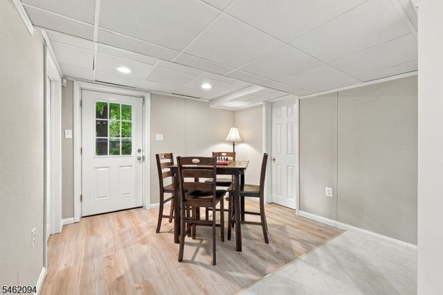 2 Timberline Dr, Bridgewater Twp., NJ 08807