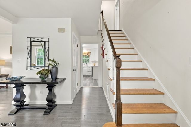 2 Timberline Dr, Bridgewater Twp., NJ 08807