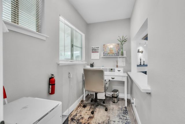 5435 Dry Creek Rd, Sacramento, CA 95838